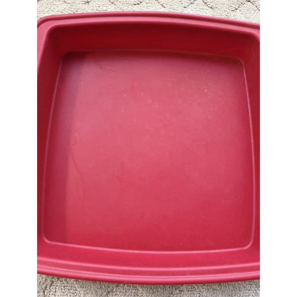 KITCHENAID RED SILICONE SQUARE CAKE PAN Non-Stick